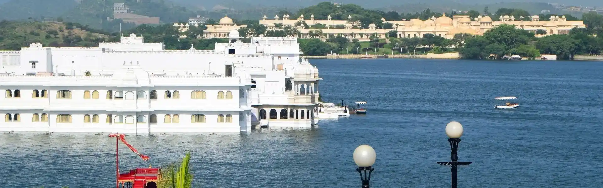 Lake Pichola – A Tranquil Escape Lake Pichola – A Tranquil Escape